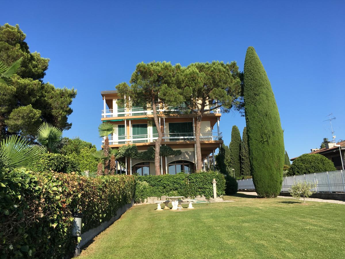 Sunset Apartment Sirmione Exteriér fotografie