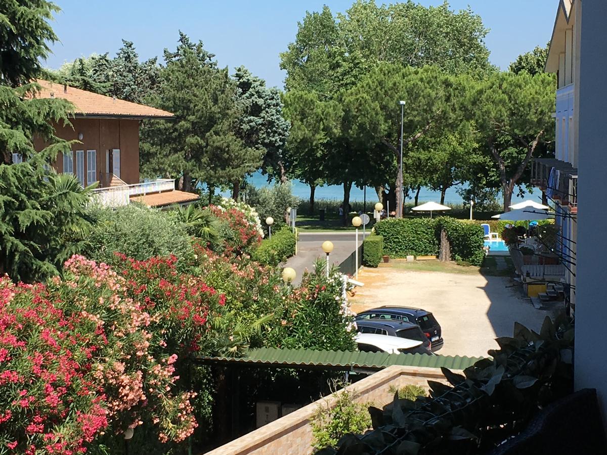Sunset Apartment Sirmione Exteriér fotografie