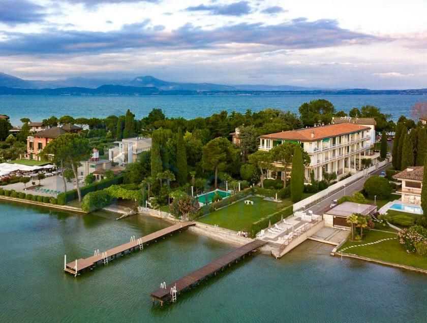 Sunset Apartment Sirmione Exteriér fotografie
